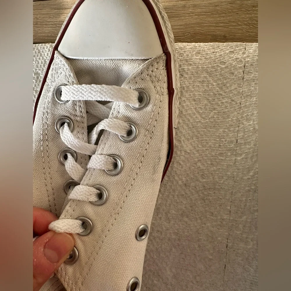 Converse sneakers - Picture 10 of 14